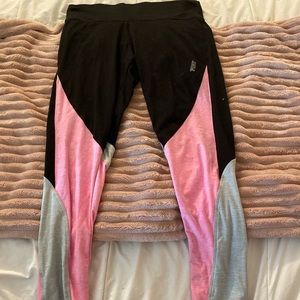 PINK leggings!!